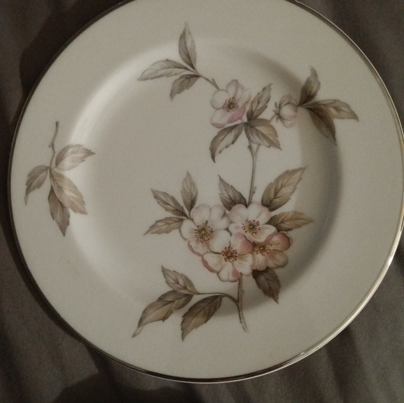 Spring glory bread and butter plate and saucer - Picture 3 of 5